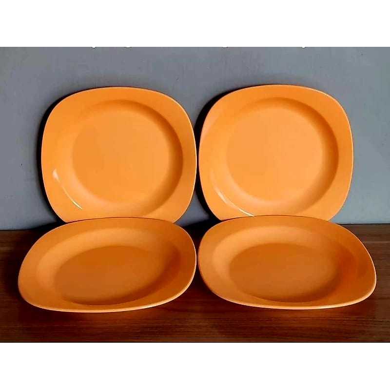 CUCI GUDANG Blossom Plate (4pcs) Orange Tupperware