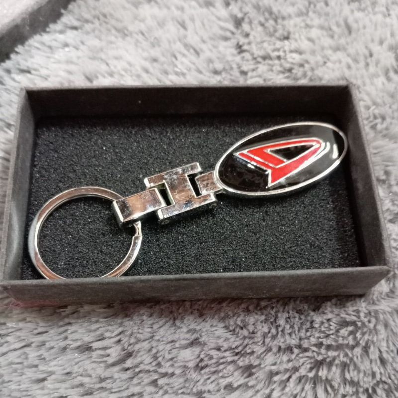Gantungan Kunci Mobil logo Daihatsu