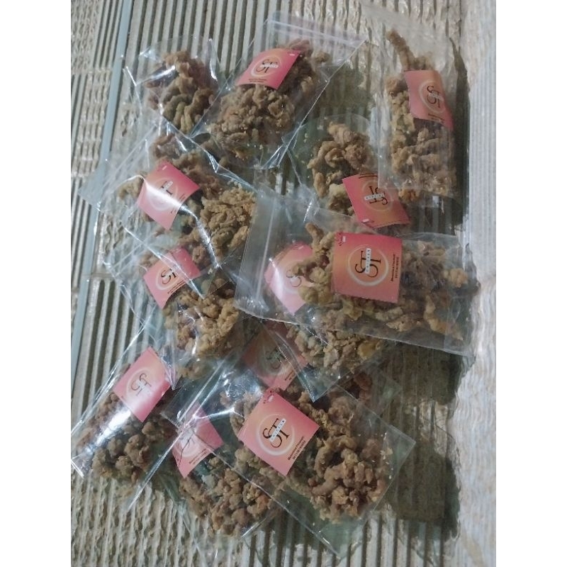 

PAKET KERIPIK USUS CRISPY 40gr ISI 10 BUNGKUS DIJAMIN TIDAK AMIS