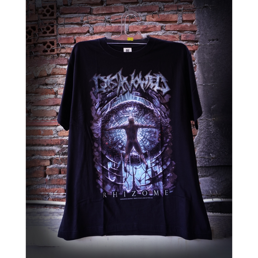 KAOS LISENSI RESMI DISAVOWED