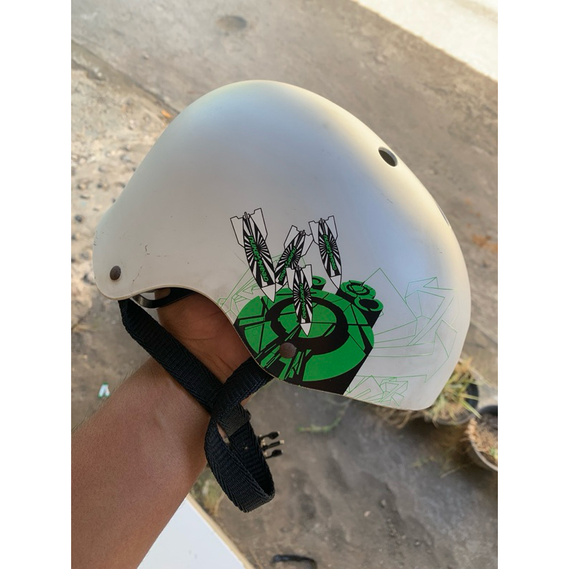 Helm Nukehead bisa buat skate atau sepeda Size L