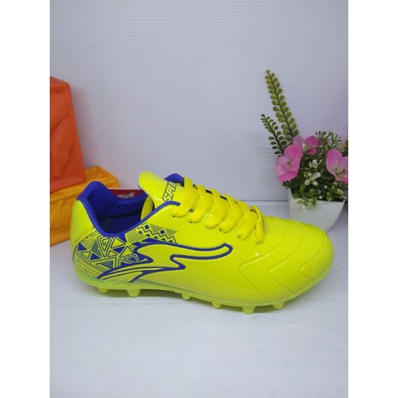 Sepatu Soccer Speed eriksen series