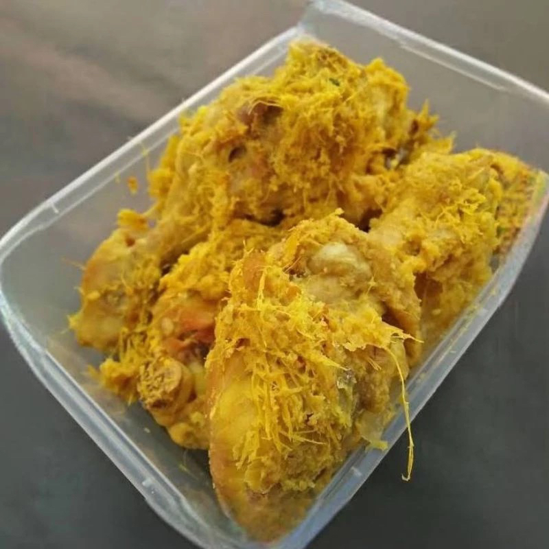 

AYAM LAOS BOX ISI 10