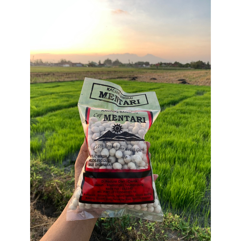 

kacang sukro cap mentari isi 200gr gurih renyah,kualitas premium