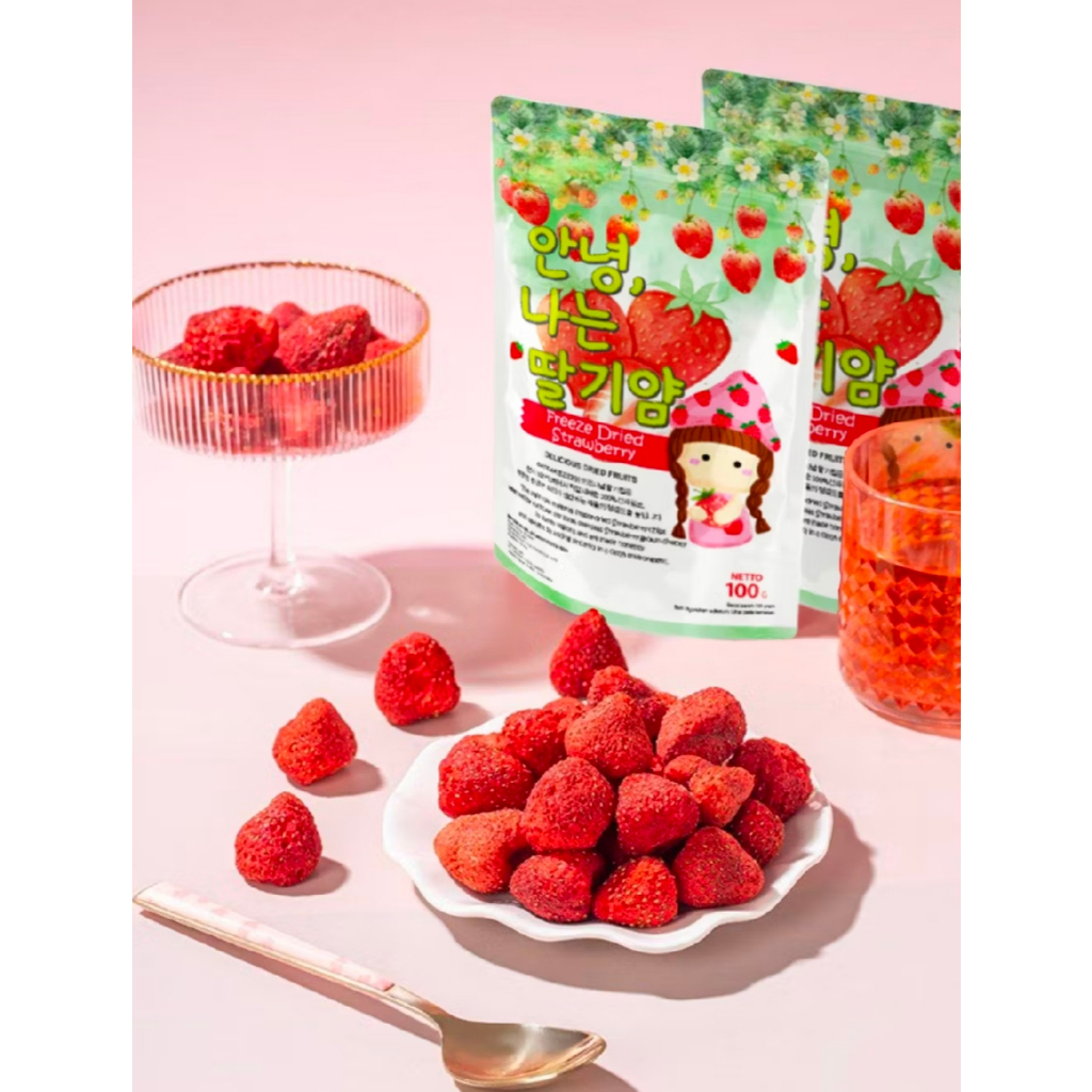 

FREEZE DRIED STRAWBERRY BUAH KERING STRAWBERRY CRISPY SWEET KRIUKK IMPORT