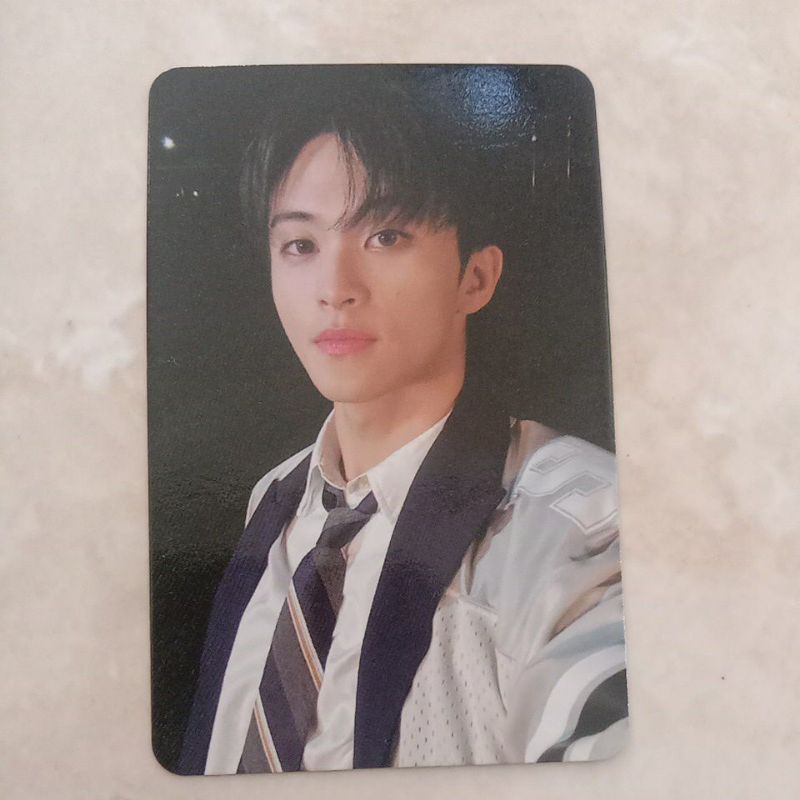 Official PC Mark Lee ISTJ Album