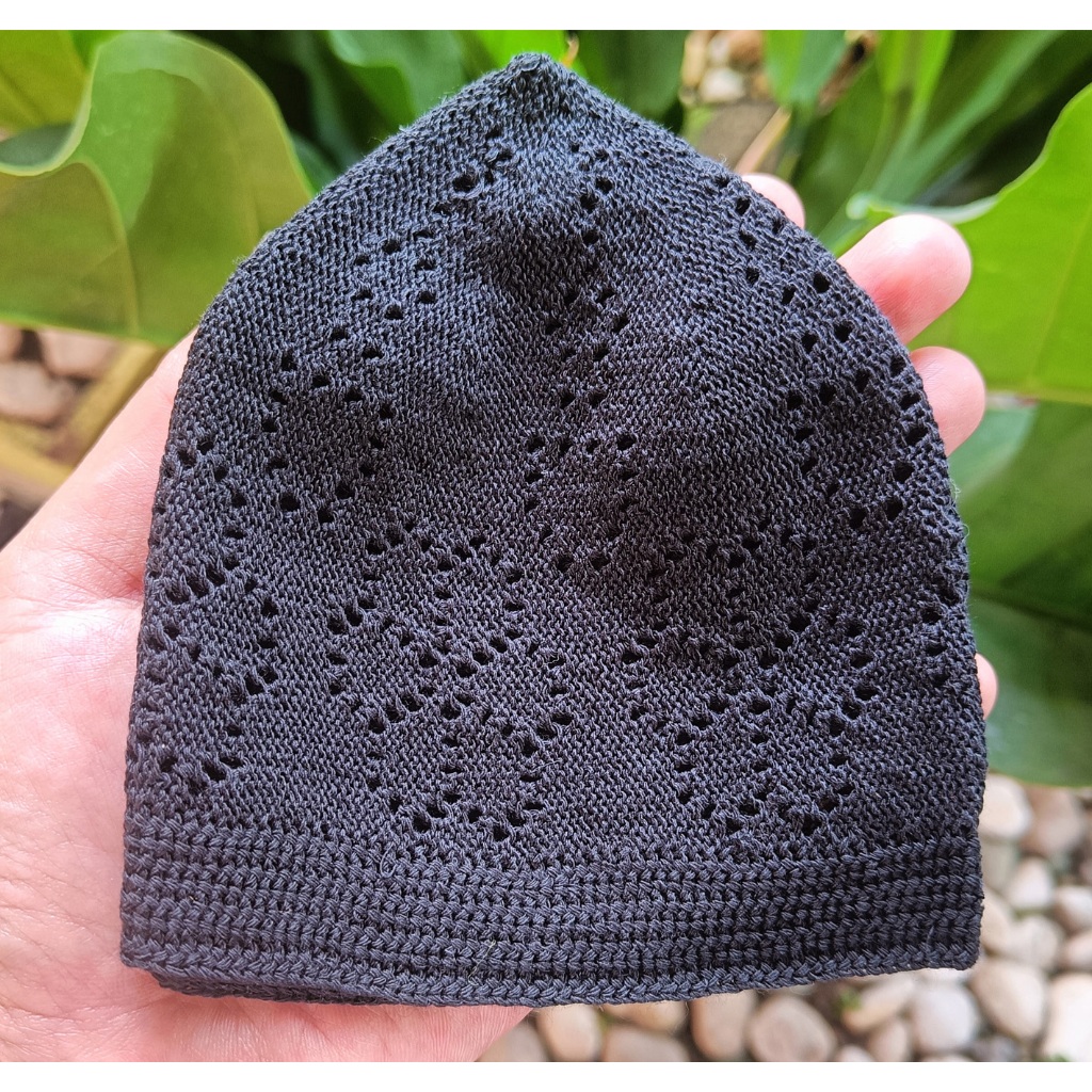 Peci Kupluk Rajutan Haji Bukan Mercan