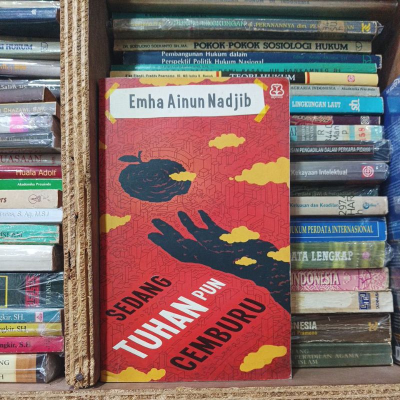 Sedang Tuhan Pun Cemburu - Emha Ainun Nadjib