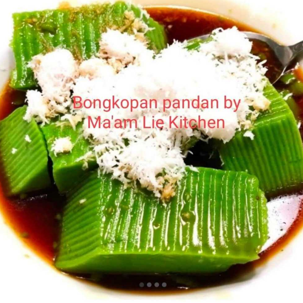 

Bongkopan / Bongko Pandan Suji Khas Kalimantan