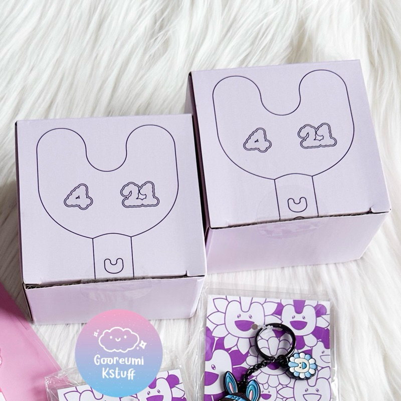 [READY] NEW JEANS Birthday Lightstick Parts (Danielle & Hyein) [OFFICIAL from WEVERSE] New Jeans Lig