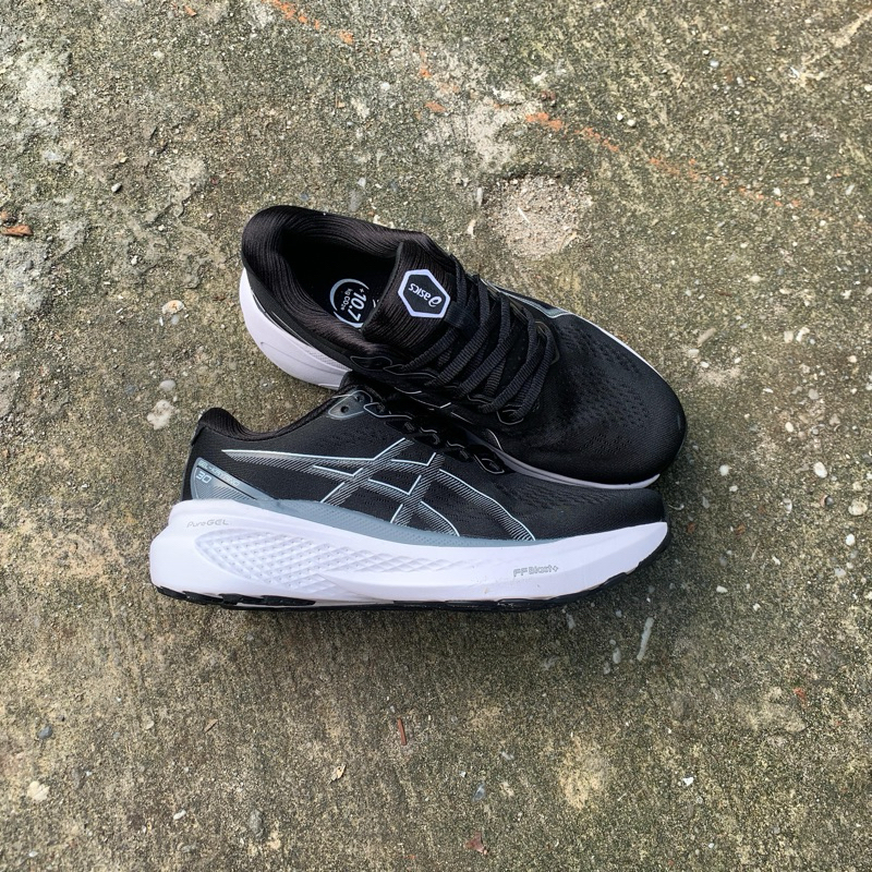 asics gel kayano 30 hitam putih