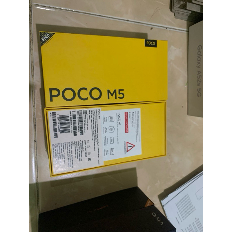 

meydus kotak untuk POCO M5