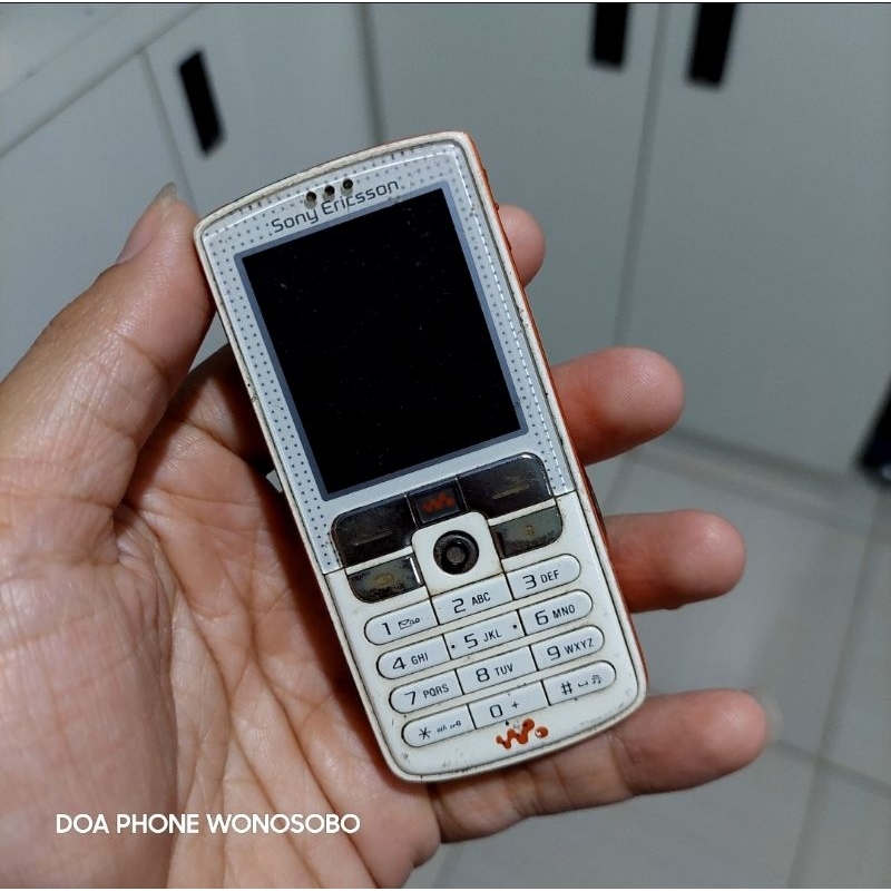 SONY ERICSSON W800i BAHAN / MINUS