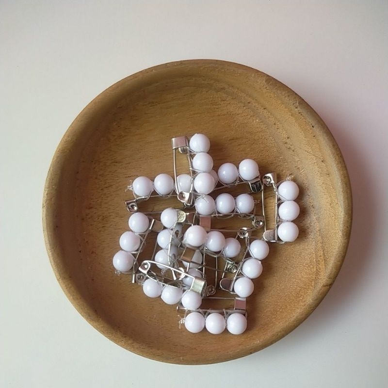 Bros Hijab Jilbab Dagu Peniti Pin Mutiara Lusinan ( 12 pcs )