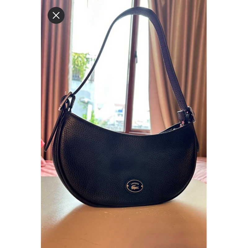 PRELOVED LACOSTE | women’s lacoste top grain leather halfmoon bag