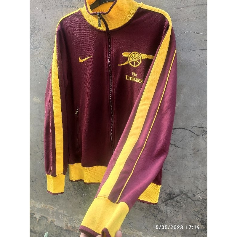 Nike arsenal tracktop