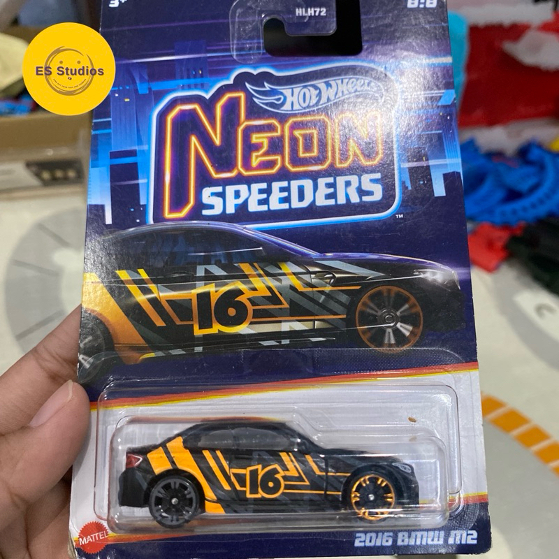 Hotwheels 2016 BMW M2 Neon Speeders Diecast Mobil