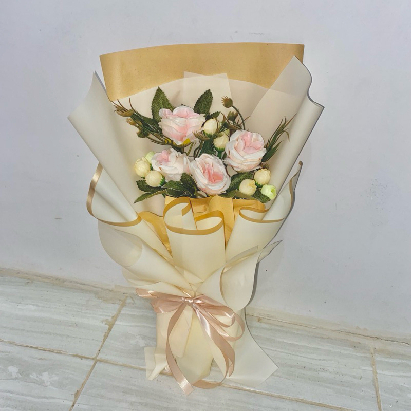 bouqet bunga - gift wisuda - hadiah wisuda
