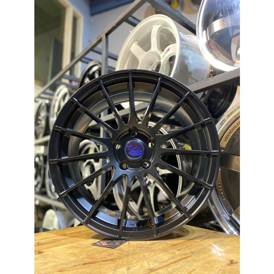 Velg Mobil Racing SSW R18 untuk mobil Hrv Innova Ertiga Terios Dll
