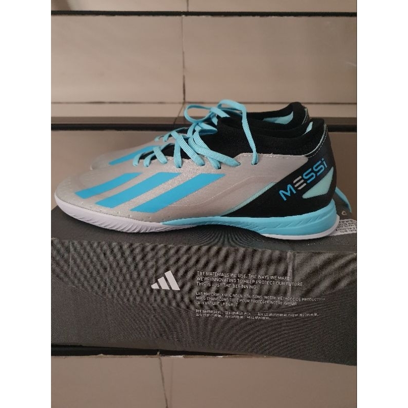 Sepatu futsal adidas Messi authentic