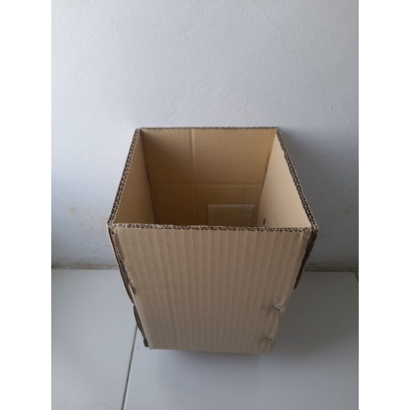 

Kardus Box Karton Double Wall Ukuran 17x17x15,5