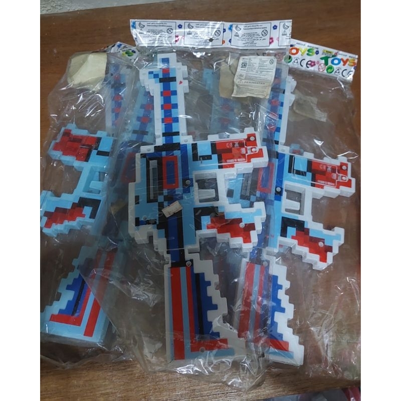 PISTOL PLASTIK TANPA PELURU