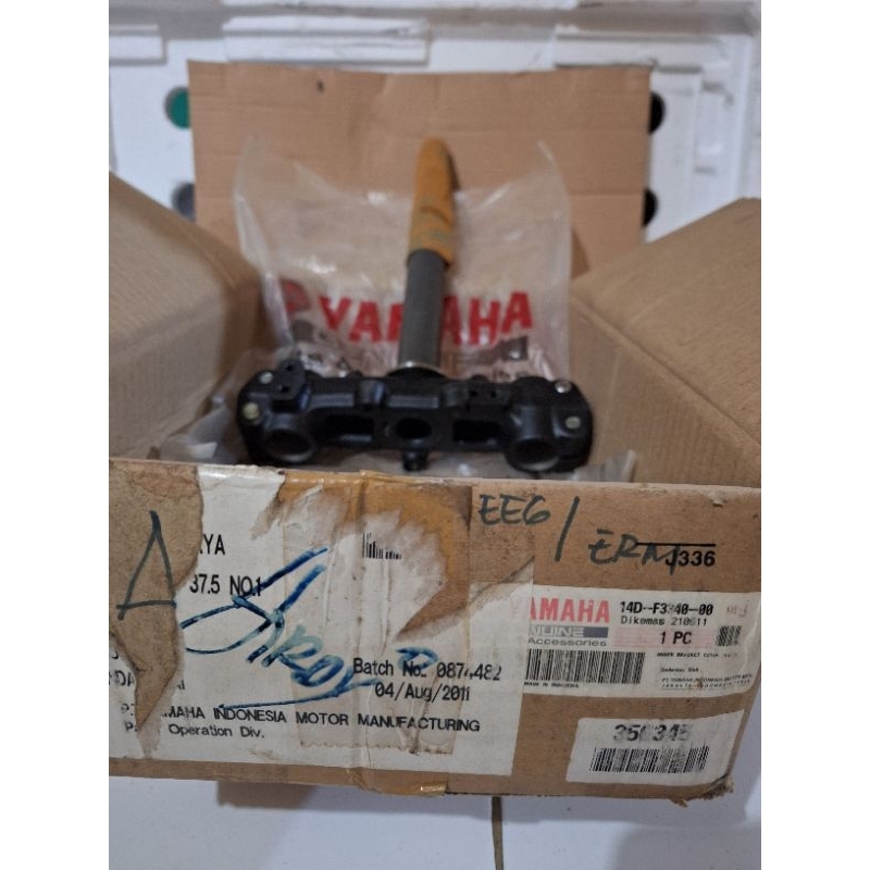 under bracket comp 14D mio soul segitiga mio soul mio sporty smile original yamaha NOS stok lama seg