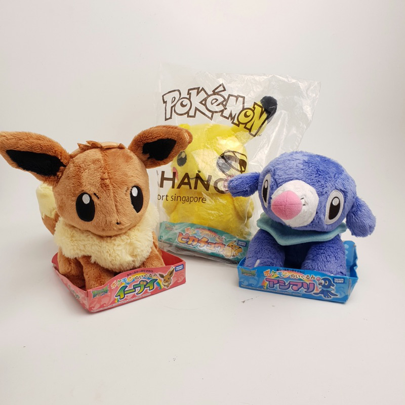 Boneka pokemon pikachu mimikyu eve takara tomy, Changi