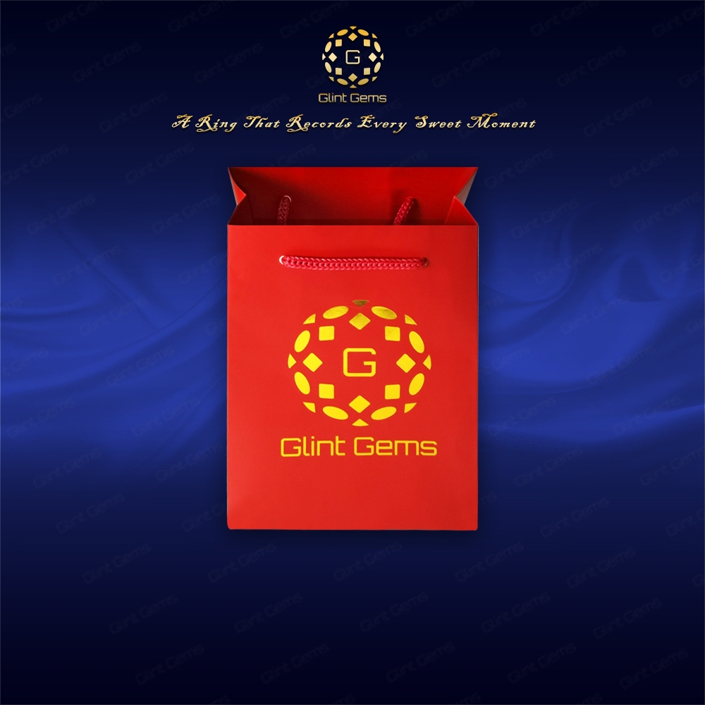 

GlintGems,Paper Bag berlogo Glint Gems , desain mewah warna merah