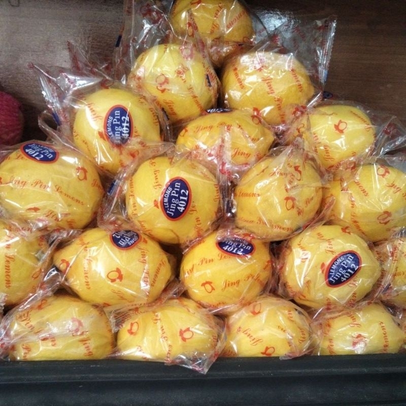 

SUDAH READY LAGI jeruk lemon IMPORT 1/2kg