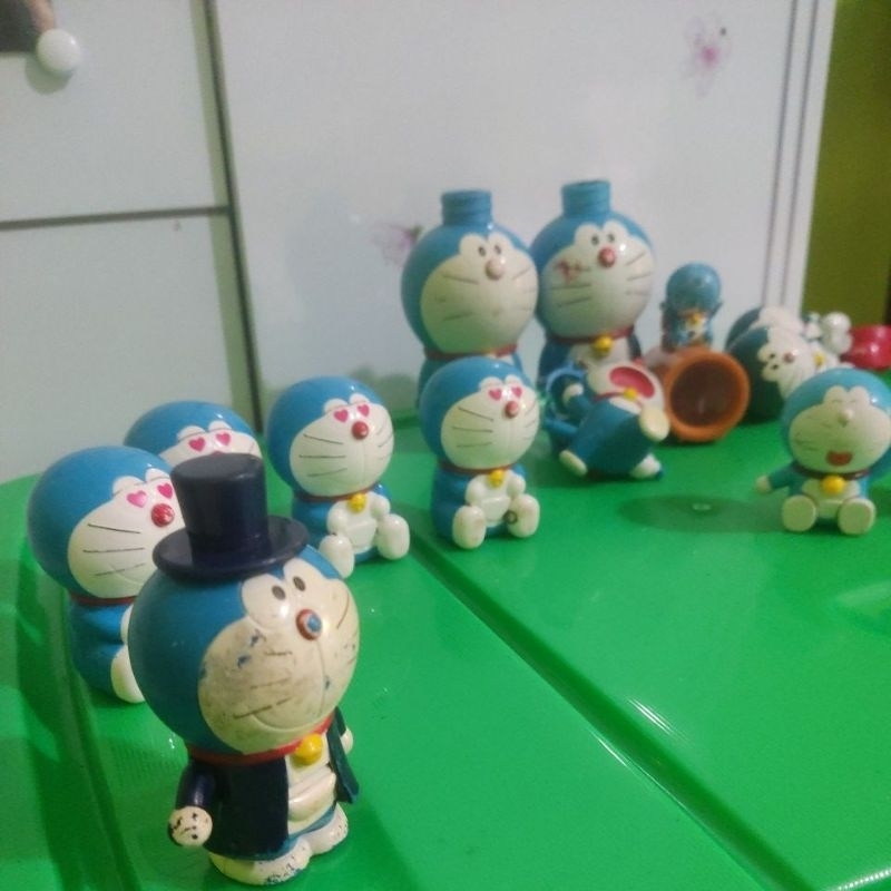 figur doraemon fujiko pro x McDonald 2014