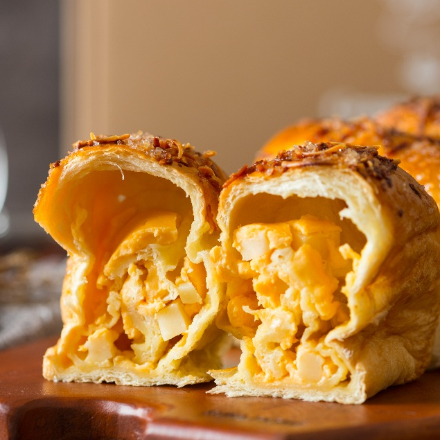 

TRIPLE CHEESE LOAF - GRAM AND DOUGH