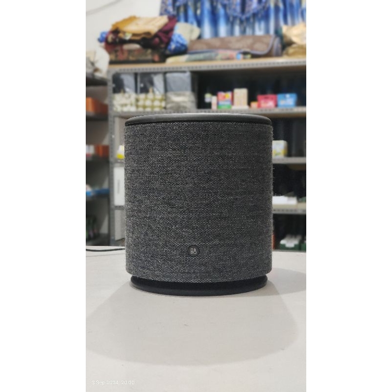 B&O bang olufsen beoplay m5 portabel bluetooth speaker