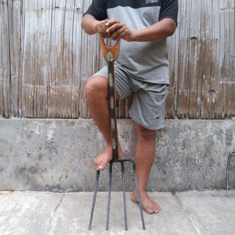 COD GARPU KEBUN BAHAN BAJA TEMPA,GARPU INJAK ALAT KEBUN