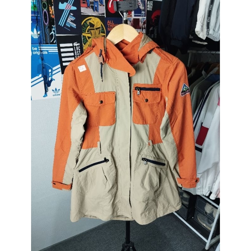 Jaket Outdoor Parka Wanita Second Bahan Bagus Tebal Size S M
