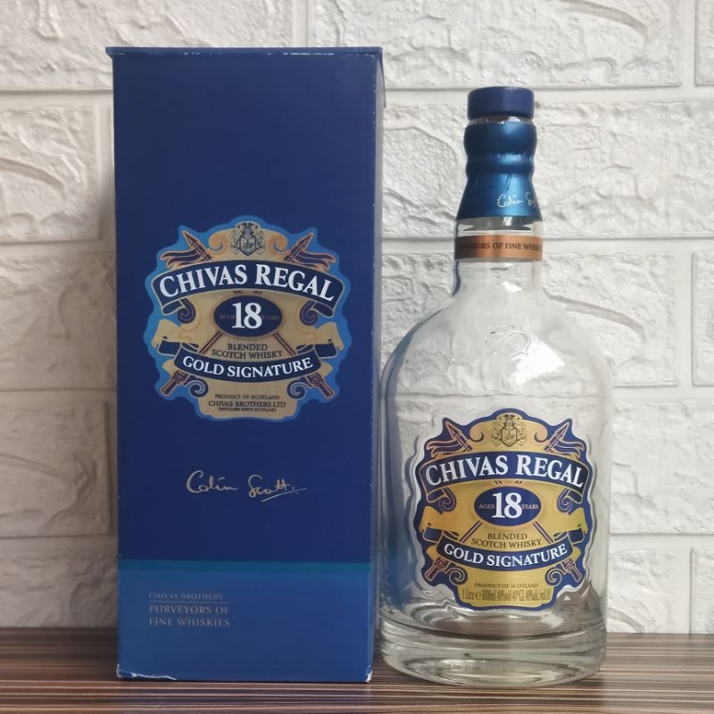 Botol bekas Chivas Regal 18 Years 1 Liter