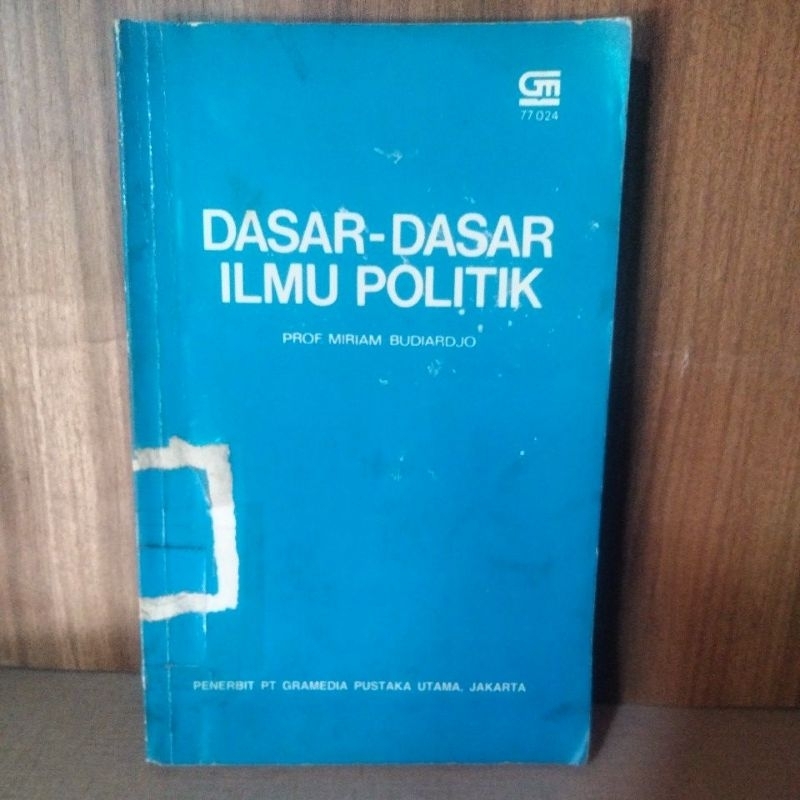 DASAR DASAR ILMU POLITIK