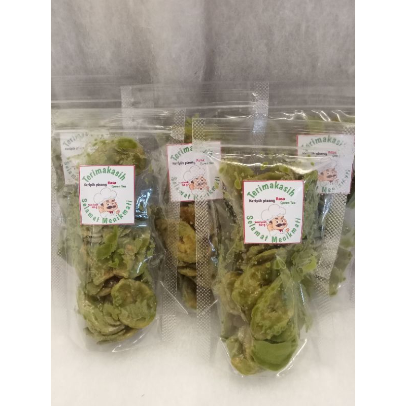 

KERIPIK PISANG COKELAT/ KERIPIK PISANG LUMER RASA GREEN TEA/ MACHA 40GRAM/ 1PCS