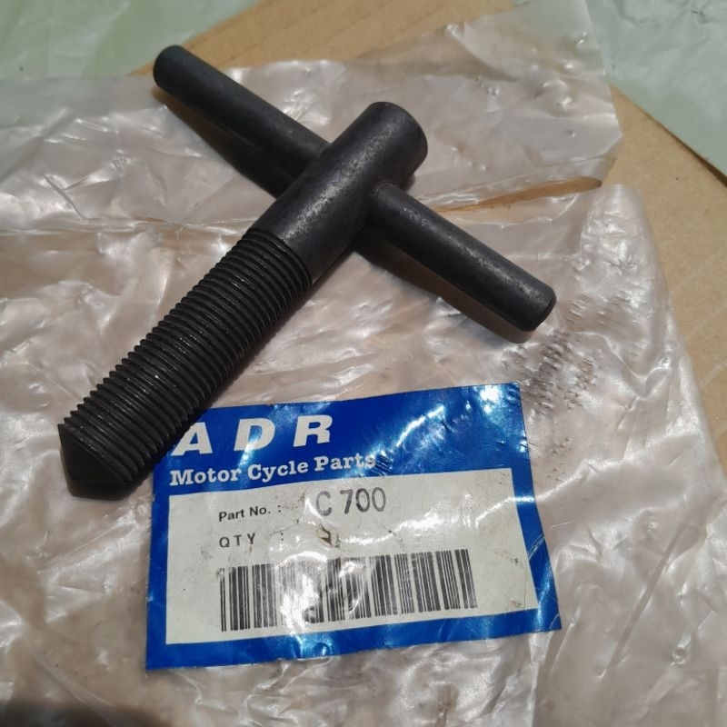 Tracker treker magnet honda c70 c700