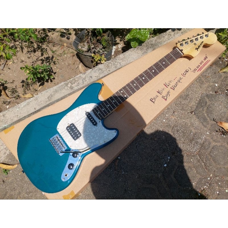 Gitar Elektrik Fender Mustang