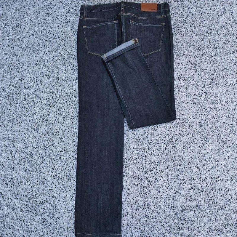 UNIQLO JEANS T-000