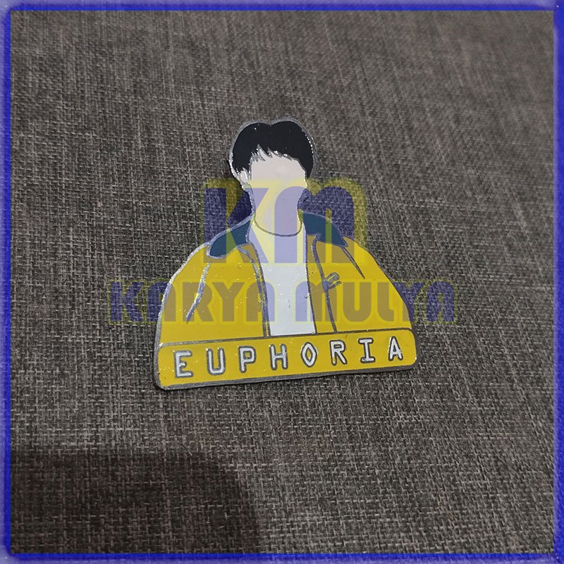 Enamel Pin Black Plated Collection Pin Ename BTS Pin BTS Jungkook Euphoria - Karya Mulya