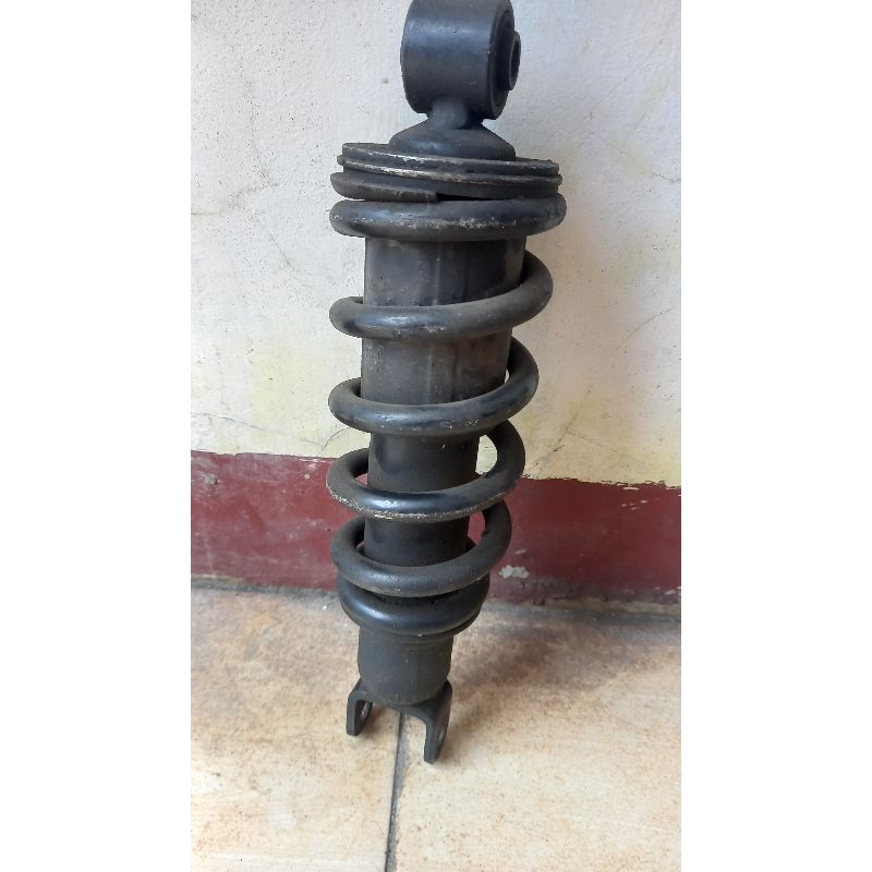 shock belakang new vixion