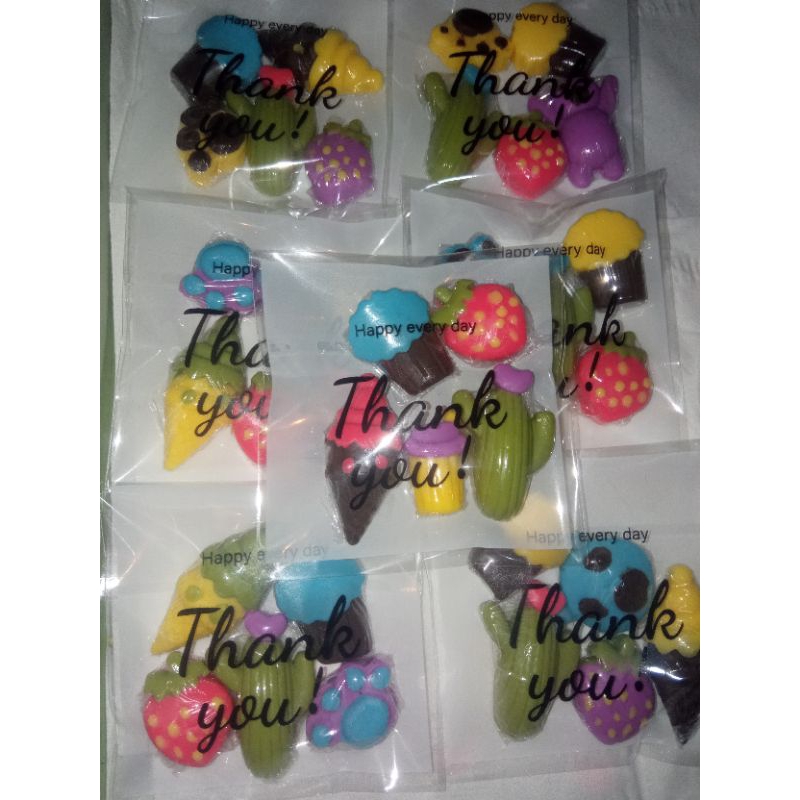 

coklat karakter