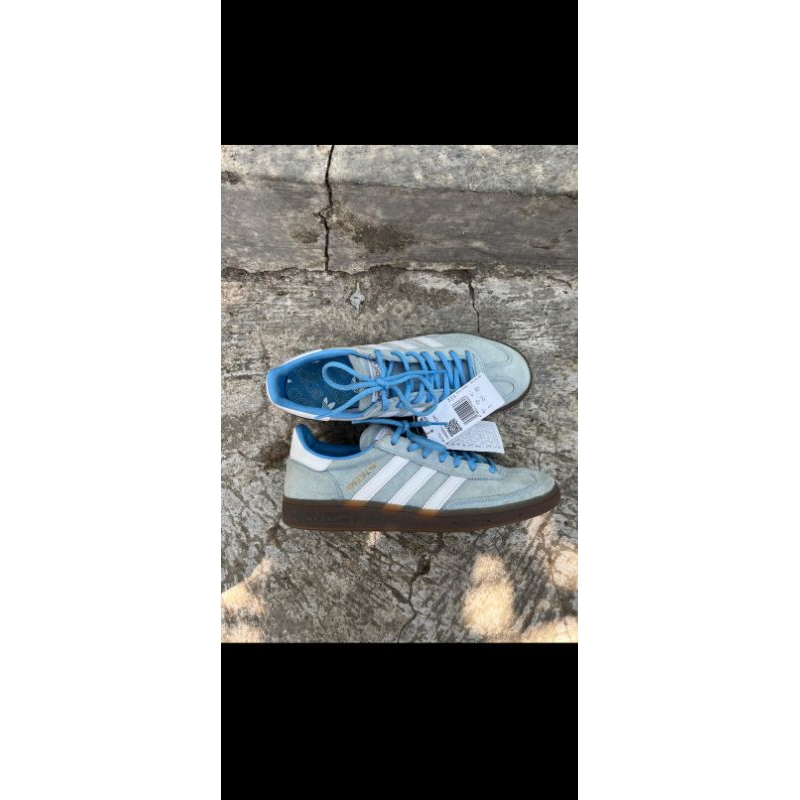 Adidas Spezial ice blue