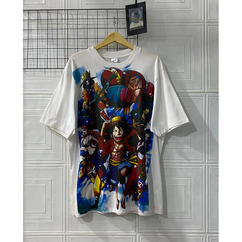 TSHIRT  ONE PIECE