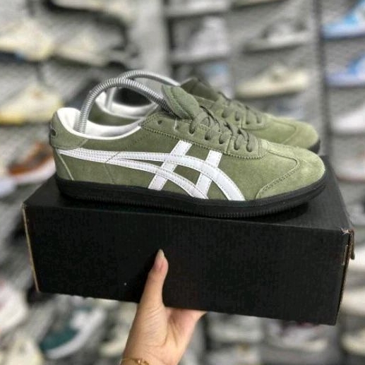 EOS - Sepatu Sneakers Onitsuka Tiger Tokuten Burnt Green