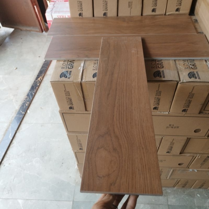 granit lantai motif kayu roman dbalsa rosato UK 15×60