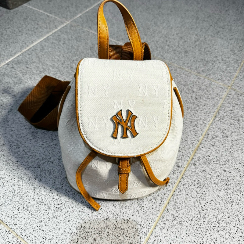 MLB SMALL BACKPACK / YANKESS BACKPACK