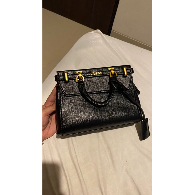 (PRELOVED) Guess Sestri small handbag Original Factory Outlet